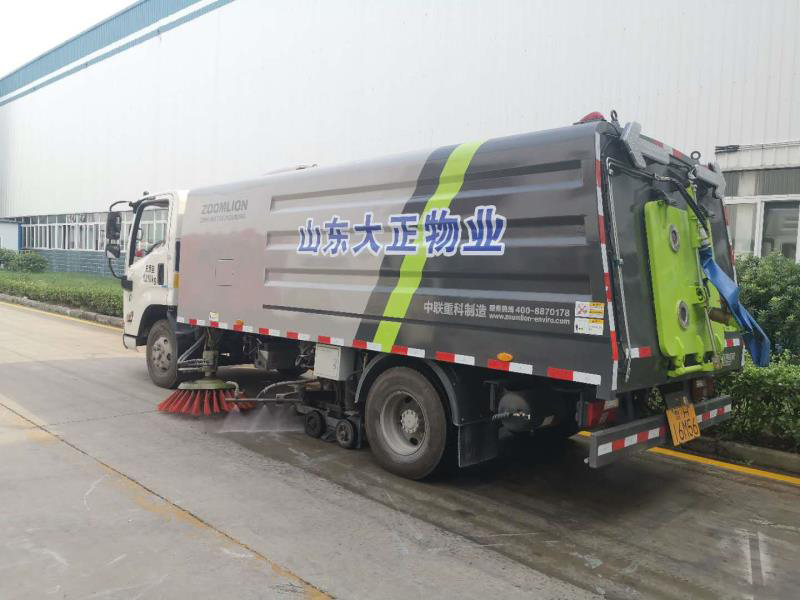 城鄉(xiāng)一體化保潔